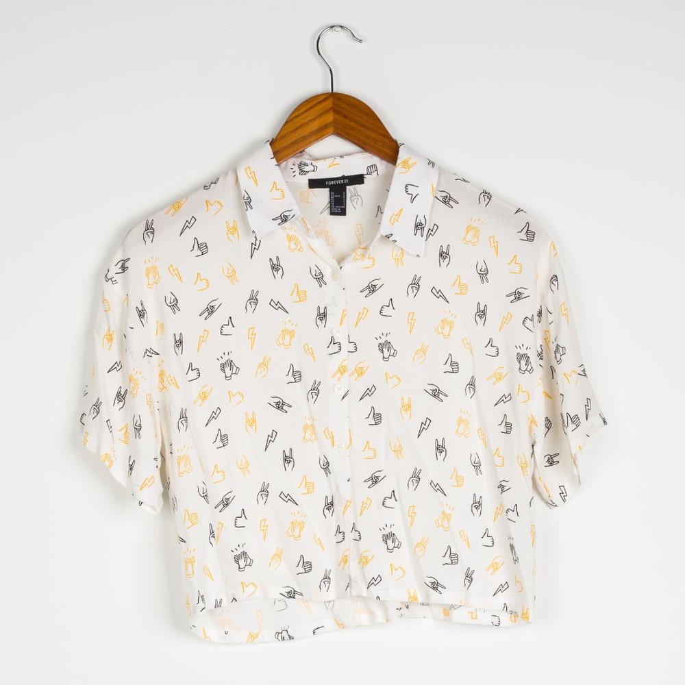 Women's Forever 21 Crop Top Peace Sign Lightning Bolt Shirt size Small